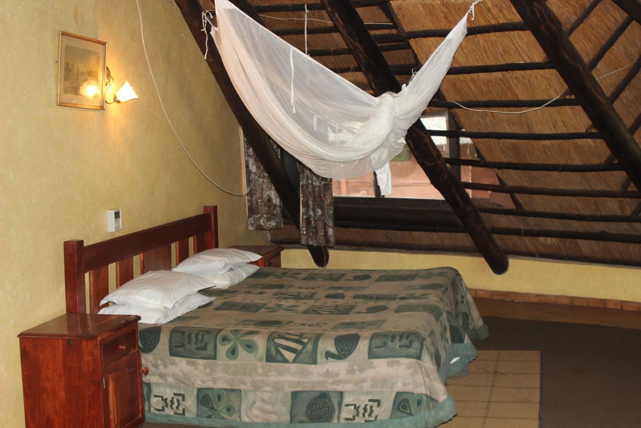 Mosi-Ua-Tunya Lodge Victoria Falls Eksteriør billede